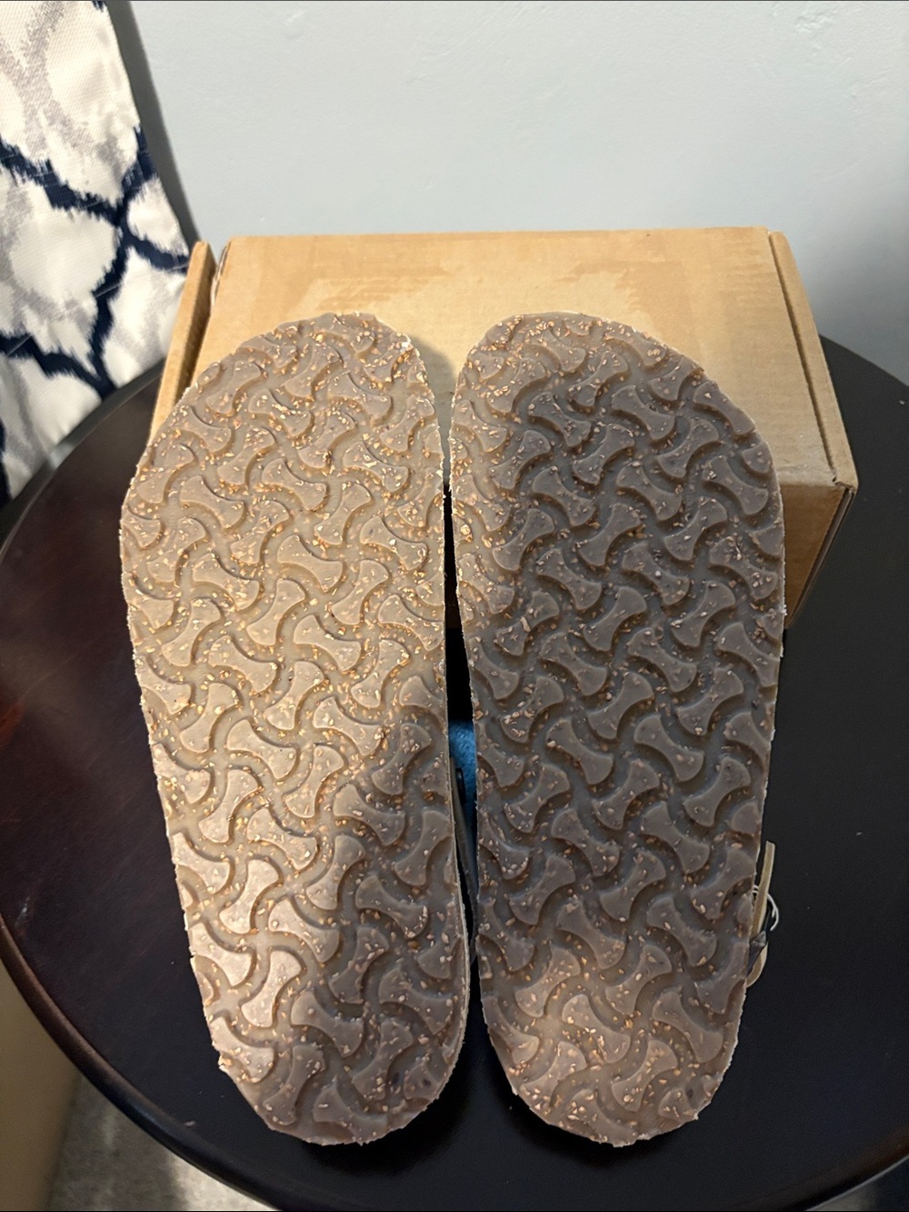 NWT and Box - Women's Birkenstock Lutry Premium Suede in Eggshell - Size 39 - Picture 6 of 8